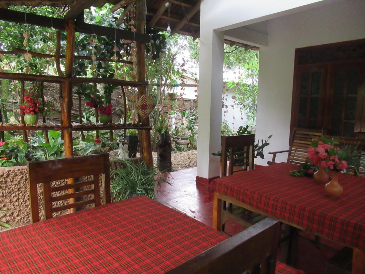 Timasha Home Stay Tangalle Zewnętrze zdjęcie